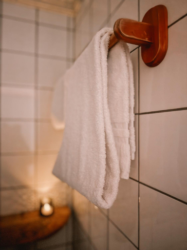 Bathroom, Finnholmen Brygge, Vågan