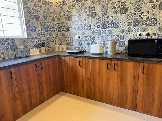 Others 4, Emerald Suites 3BHK Madhapur, Hyderabad