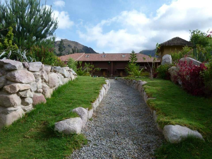 Others 5, Willka Rumi, Urubamba