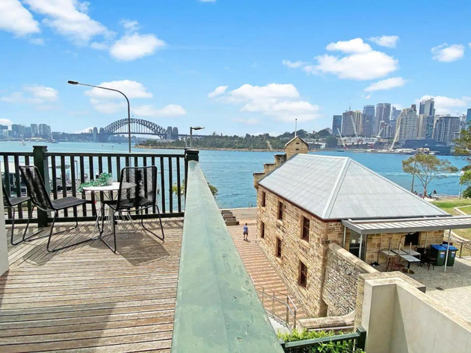Others 3, Balmain Wharf l 2 Bedroom Apartment, Sydney