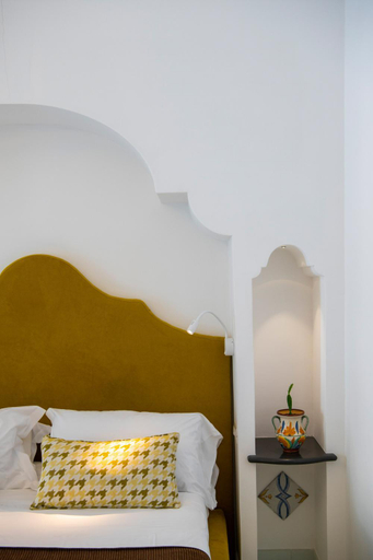 Bedroom 3, Hotel Reginella, Salerno