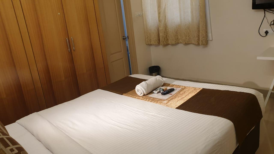 Bedroom 2, Hotel Blue Dawn Suites, Hyderabad