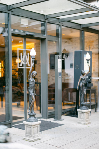 Exterior & Views 1, Ambiance Hotel - Braunau - Simbach - Restaurant - Caffe - Bar, Braunau am Inn