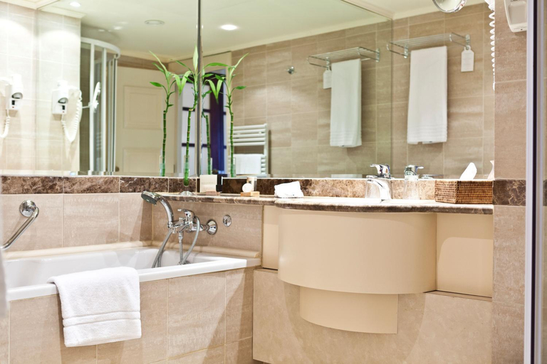 Bathroom 4, Le Chatelain Boutique Hotel, Bruxelles