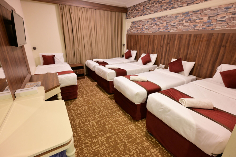 Bedroom 3, Wefaq Al Saha Hotel, Makkah