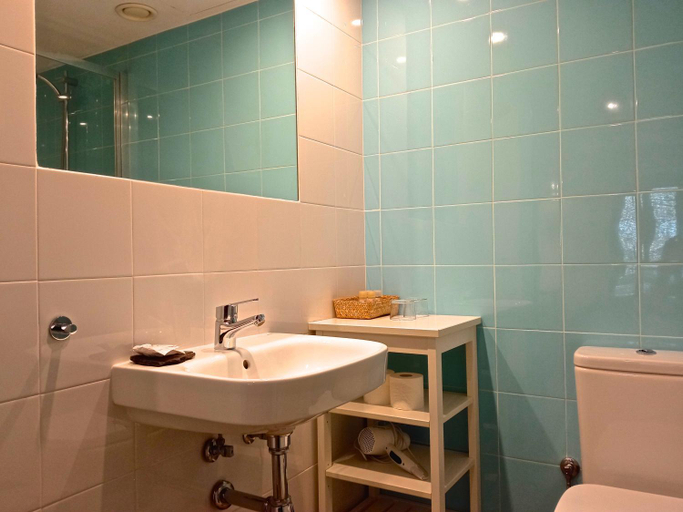 Bathroom 3, Hotel Restaurant Lotus Priorat, Tarragona