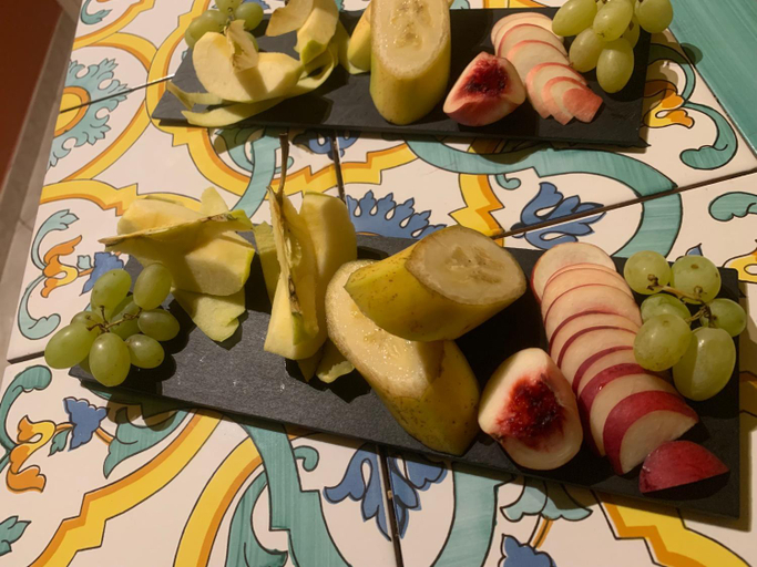 Others 4, B & EAT IL BORGO, Savona