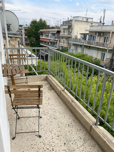 Balcony/terrace 3, Modern, centrally located apartment, Central Macedonia