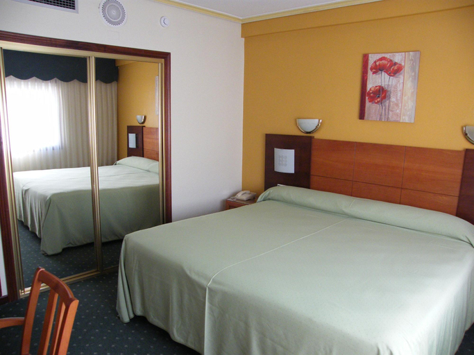Bedroom 3, Hotel Virgen del Camino Pontevedra, Pontevedra