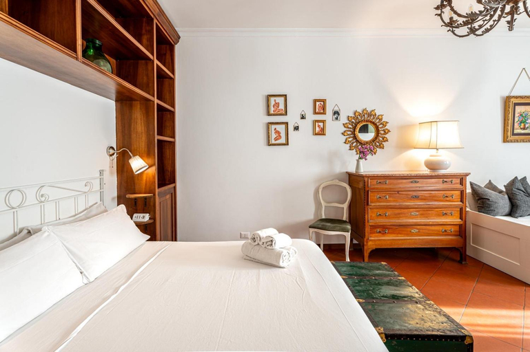 Bedroom 4, Al Ponte del Papa Bed and Breakfast, Rome