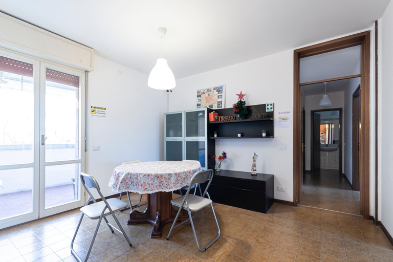 Others 3, FARE BnB - Room Pappagnocca, Reggio Nell'Emilia