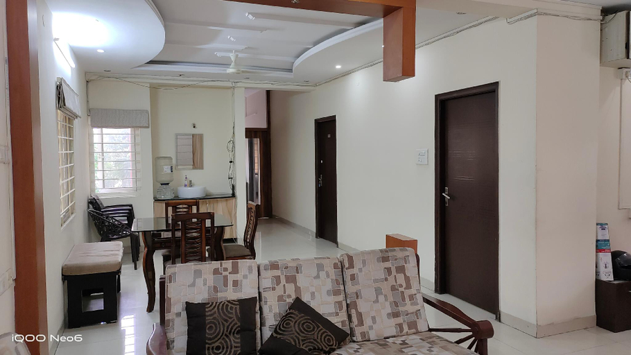 Public Area 3, Hitech Shiparamam Guest House, Hyderabad