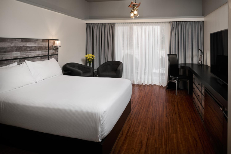 Others 5, Samuel's Boutique Hotel, Huron