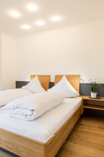 Bedroom 3, Hotel Wirtshaus am Schloss, Passau
