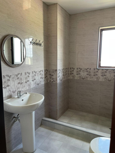 Bathroom 2, Green Yard Hotel, Batumi