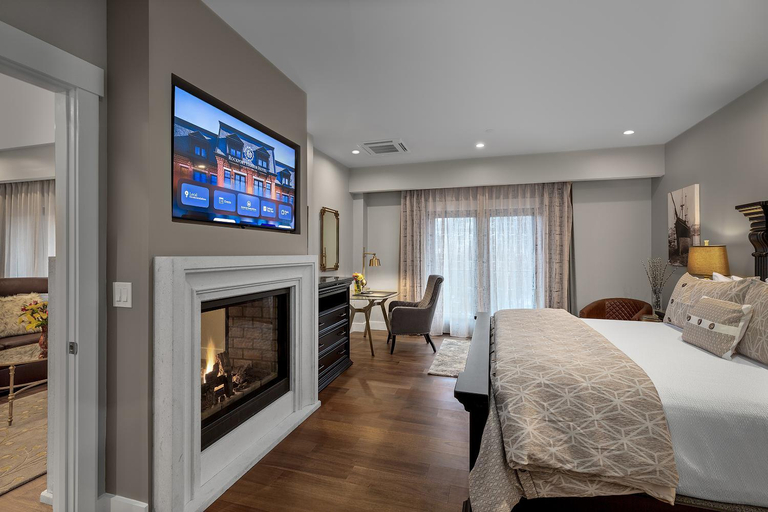 Bedroom, Rockport Harbor Hotel, Knox