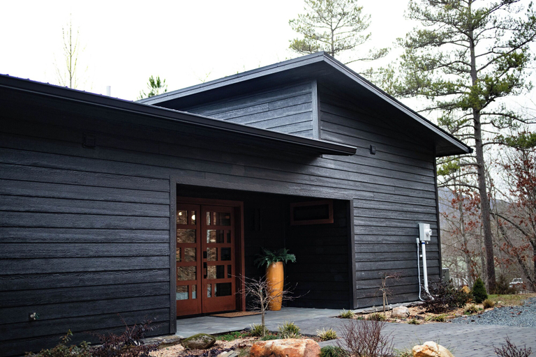 Room 5, Sky Ridge Yurts, Swain