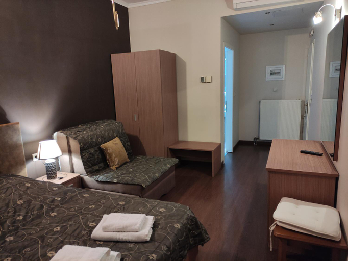 Bedroom 2, Paraliako Κaterina Lakefront - Biker Friendly Hotel, West Macedonia