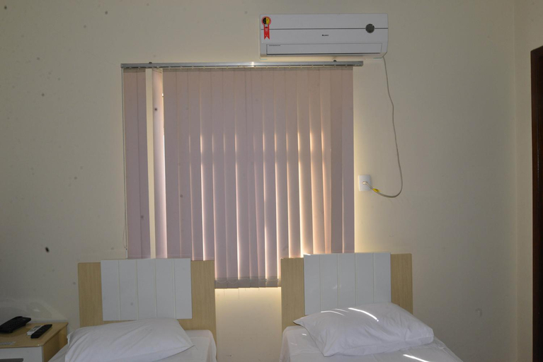 Bedroom 3, HOTEL D' LUCCA, Ubá
