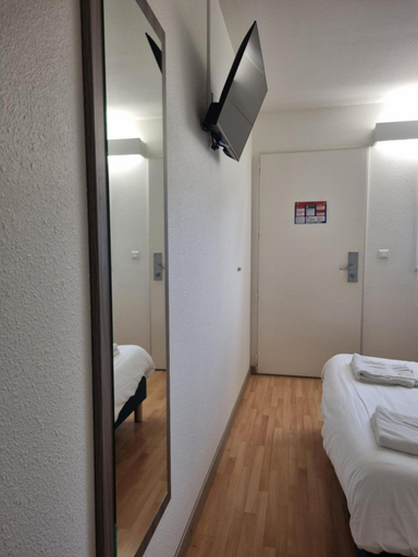 Bedroom 3, The Originals Access, Hotel Le Lutea, Cantal