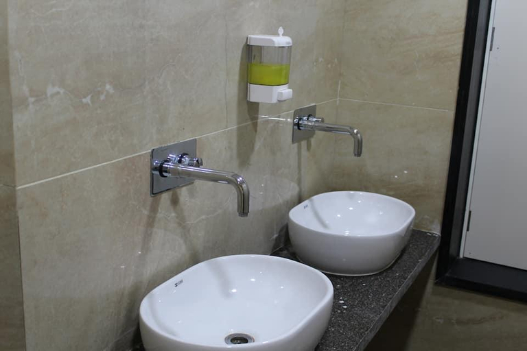 Bathroom 3, Hotel Rajhans Regent, Bhopal