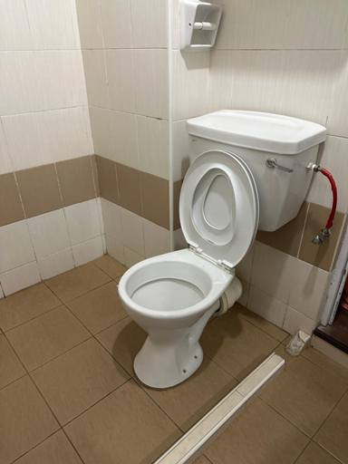 Bathroom 5, Goodnight Homestay, Penang Island