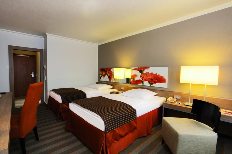 Bedroom 4, H4 Hotel Frankfurt Messe, Frankfurt am Main