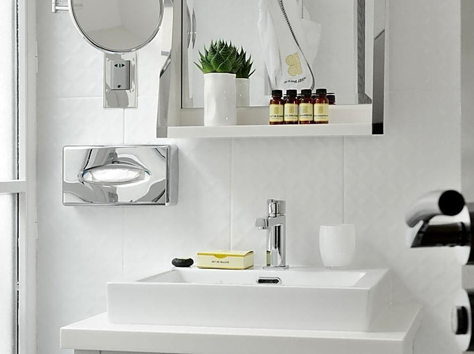 Bathroom 4, Hotel Baume, Paris