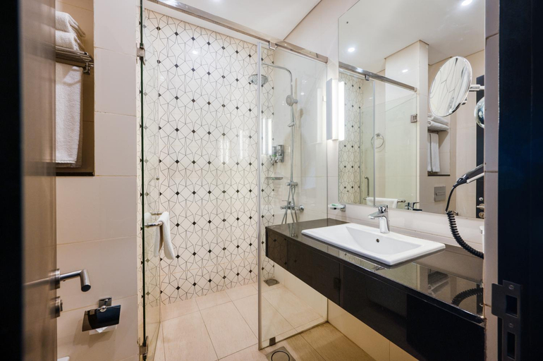 Bathroom 4, Orion City Hotel, Colombo