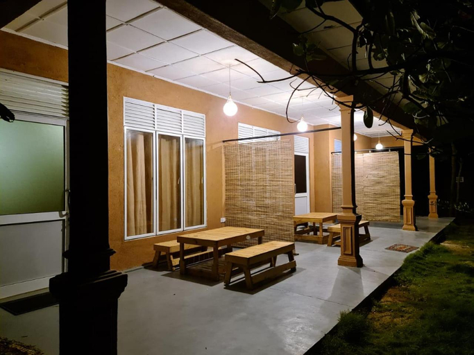 Food & Drinks, Wilpattu Wildhideaway Lodge, Nochchiyagama