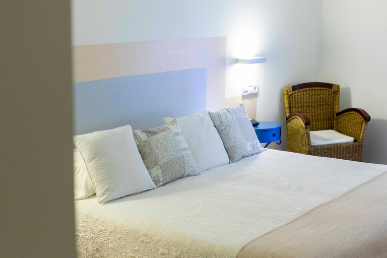 Bedroom 2, Hotel La Freixera, Lleida