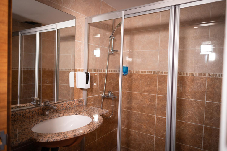 Bathroom 3, Club Golf Hotel - All Inclusive, Manavgat