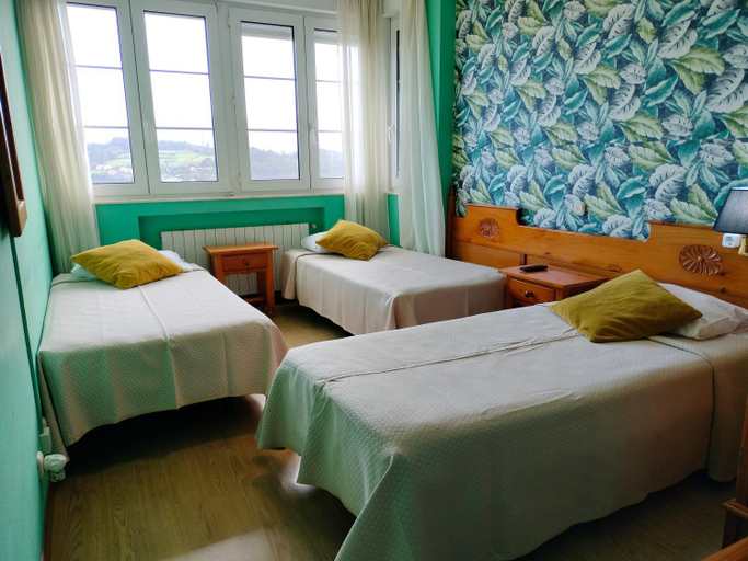 Bedroom 3, Hotel Capellan, Asturias