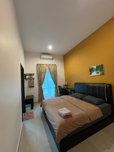 Bedroom 2, Maifa Village Chalet, Kuala Terengganu