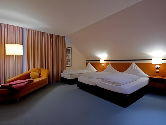 Bedroom 2, Hotel Restaurant Fricke, Region Hannover