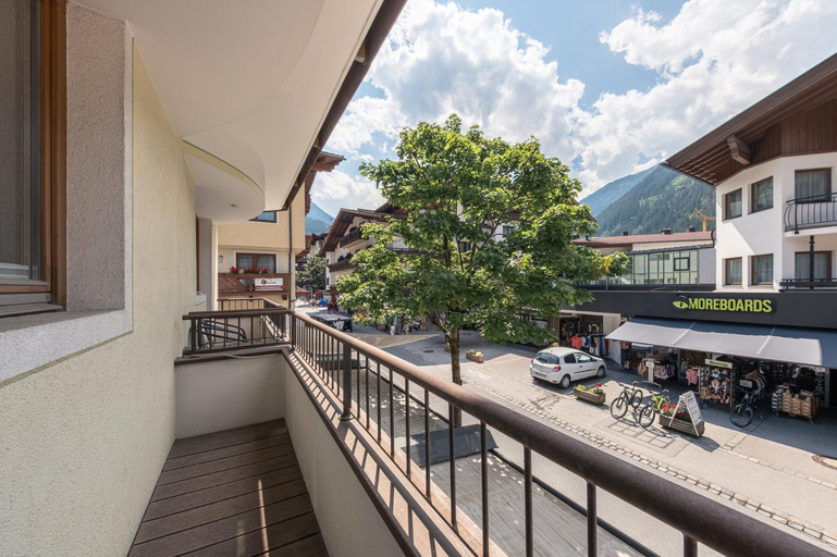 Others 4, Apartments Alpina, Schwaz