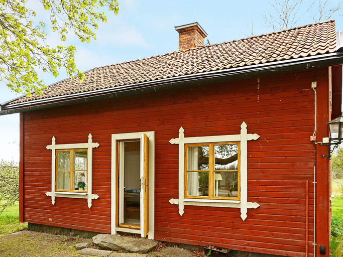 Primary image