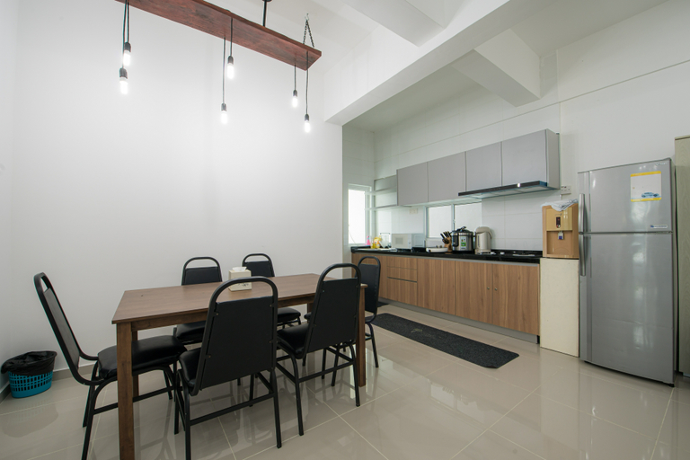 Living Room 3, Trival Broadway Hut Homestay @ Sri Indah, Sandakan, Sandakan