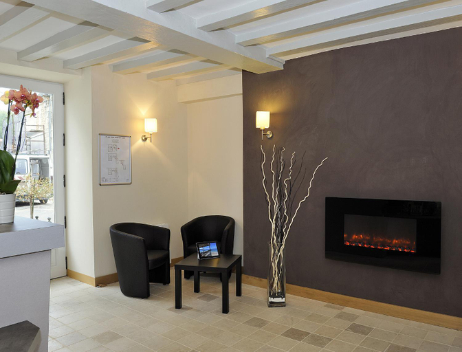 Public Area 2, Logis Hotel Le Puits Dore, Indre-et-Loire