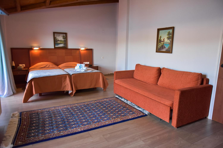 Bedroom 2, Oscar Hotel, West Greece