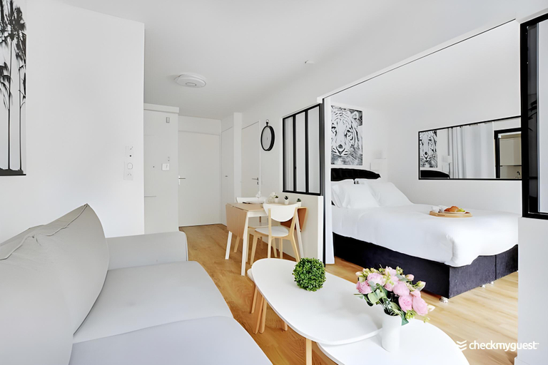 Bedroom 2, Cosy apartment - 1BR4P - MontmartreSacre-Coeur, Paris