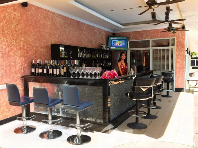 Food & Drinks 5, Pattaya Jomtien Private Luxury Pool Villa, Pattaya