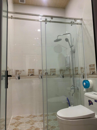 Bathroom 5, VICTORIA hotel, Ninh Kiều