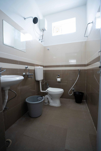 Bathroom 4, Yellow Bells Studios And Suites, Hyderabad