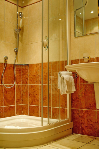 Bathroom 4, Parkhotel Idar-Oberstein, Birkenfeld