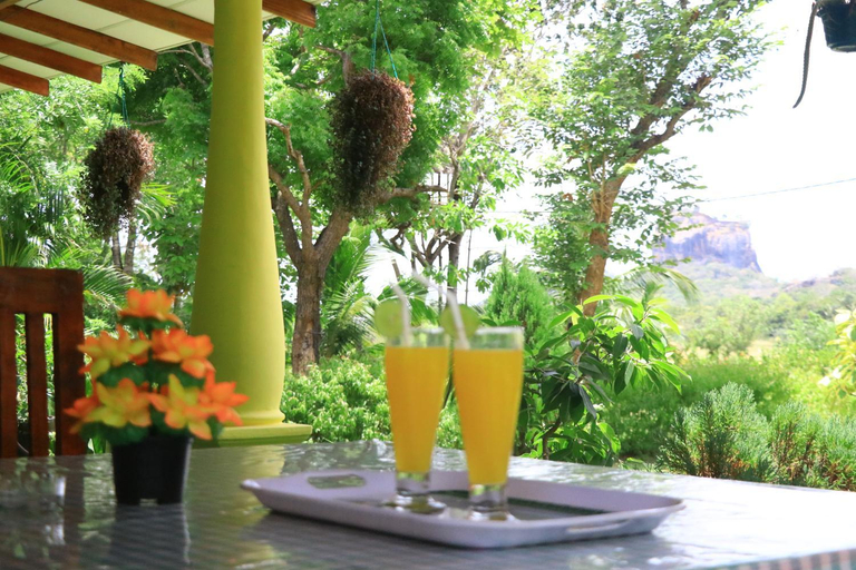 Food & Drinks 5, Panoramic Royal Villa, Dambulla