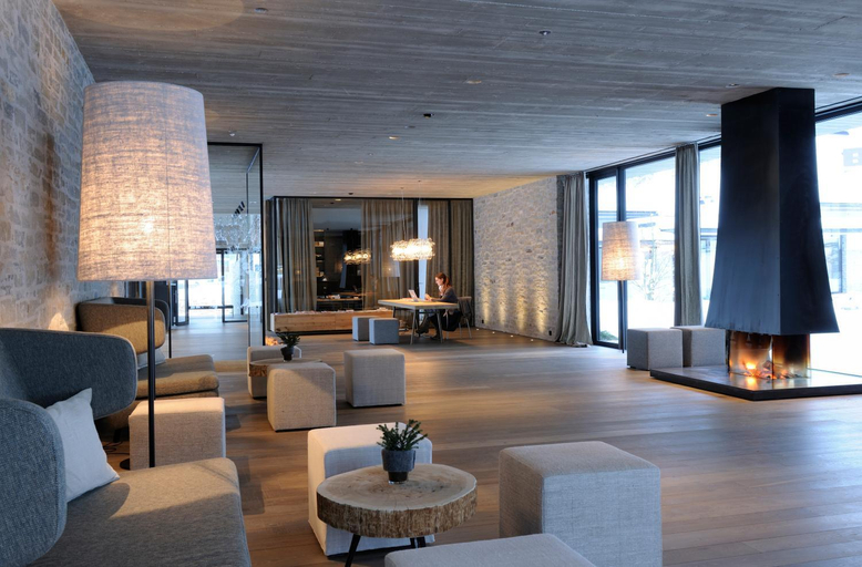 Public Area, Wiesergut, Zell am See