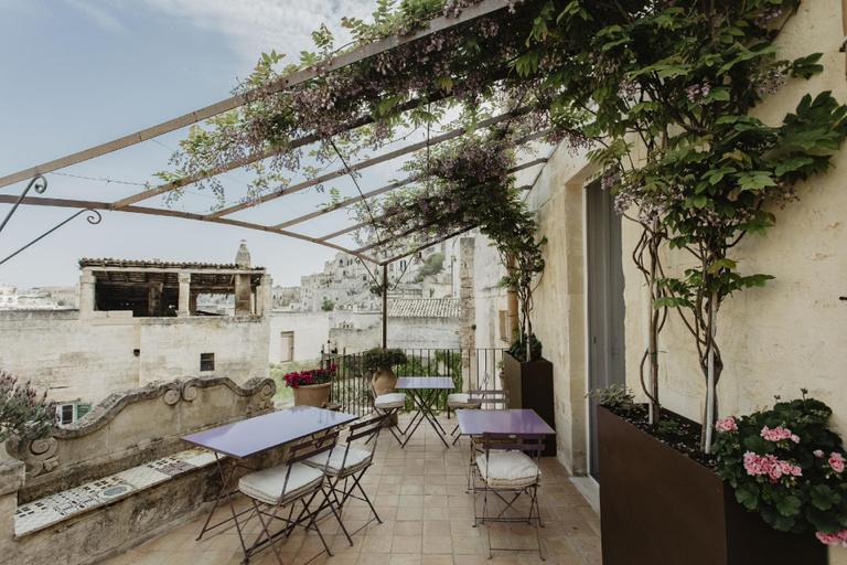 Others 2, L'Arturo B&B, Matera