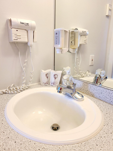 Bathroom 3, Horizon 777, Charlevoix-Est