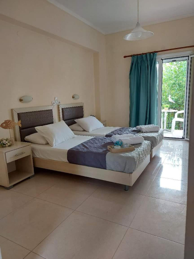 Others 5, Antonio Studios, Ionian Islands